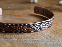 Load image into Gallery viewer, Copper Magnetic Bracelet www.karmaripon.co.uk