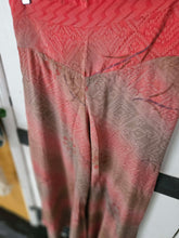 Load image into Gallery viewer, Hippy Daze yoga/Meditation Trousers UK 8-14 www.karmaripon.co.uk