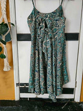 Load image into Gallery viewer, Maya Summer Dress – UK 8–14

www.karmaripon.co.uk