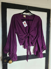 Load image into Gallery viewer, Cotton Butterfly Top www.karmaripon.co.uk