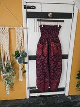 Load image into Gallery viewer, Fleece Pants - Unisex www.karma.ripon.co.uk