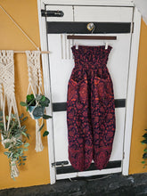 Load image into Gallery viewer, Fleece Pants - Unisex www.karma.ripon.co.uk