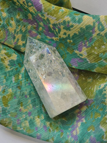 Clear Quartz Cracked Crystal Point www.karmaripon.co.uk