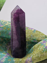Load image into Gallery viewer, Fluorite Crystal Point www.karmaripon.co.uk