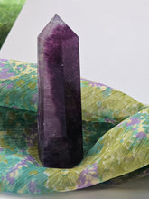 Load image into Gallery viewer, Fluorite Crystal Point www.karmaripon.co.uk
