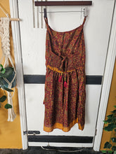 Load image into Gallery viewer, Short Market Dress UK 12-14