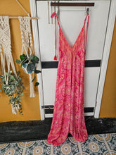 Load image into Gallery viewer, repurposed sari wrap skirt www.karmaripon.co.uk