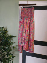 Load image into Gallery viewer, Yoga Pants www.karmaripon.co.uk
