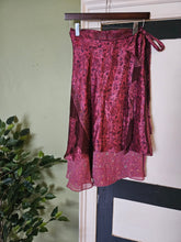 Load image into Gallery viewer, knee Length Reversible Repurposed Sari Wrap skirt UK 8-16