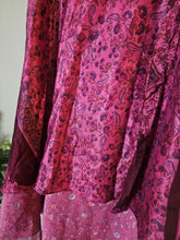 Load image into Gallery viewer, knee Length Reversible Repurposed Sari Wrap skirt UK 8-16
