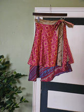 Load image into Gallery viewer, knee Length Reversible Repurposed Sari Wrap skirt UK 8-16