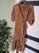 Load image into Gallery viewer, Pink &amp; Orange Spanish Dress S UK 8-12