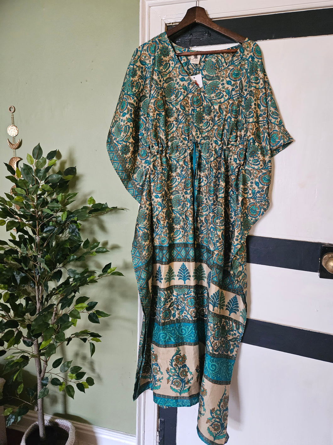 Repurposed Sari Kaftan UK 10-16