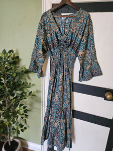 Laal Dress Size L UK 14-18
