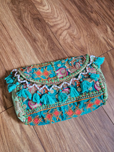 Bandani Tasselled handbag www.karmaripon.co.uk