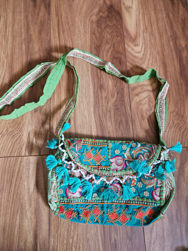 Bandani Tasselled handbag www.karmaripon.co.uk