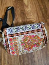 Load image into Gallery viewer, Bandani Tasselled handbag www.karmaripon.co.uk