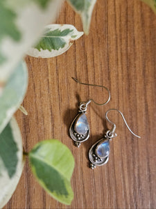 Moonstone Earrings set in 925 Silver www.karmaripon.co.uk