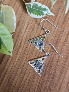 Moonstone Earrings set in 925 Silver www.karmaripon.co.uk