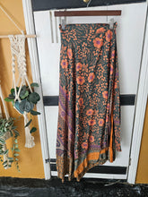Load image into Gallery viewer, Cotton Block print Trousers ww.karmaripon.co.uk