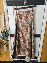 Load image into Gallery viewer, Cotton Block print Trousers ww.karmaripon.co.uk