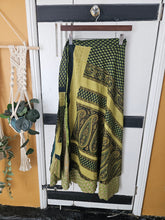 Load image into Gallery viewer, Cotton Block print Trousers ww.karmaripon.co.uk