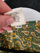 Load image into Gallery viewer, Repurposed Sari Butterfly Top www.karmaripon.co.uk