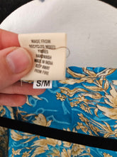 Load image into Gallery viewer, Repurposed Sari Butterfly Top www.karmaripon.co.uk