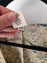 Load image into Gallery viewer, Repurposed Sari Butterfly Top www.karmaripon.co.uk