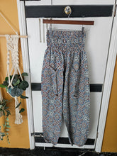 Load image into Gallery viewer, Cotton Block print Trousers ww.karmaripon.co.uk