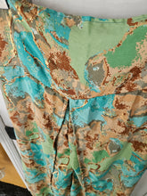 Load image into Gallery viewer, Sari Fisherman Trousers ww.karmaripon.co.uk