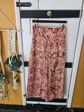 Load image into Gallery viewer, Sari Fisherman Trousers ww.karmaripon.co.uk