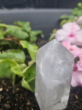 Load image into Gallery viewer, Quartz Crystal Point