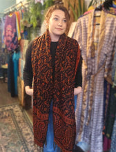Load image into Gallery viewer, Warm indian shawl with tassels www.karmaripon.co.uk