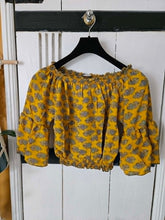 Load image into Gallery viewer, boho crop top Nila  UK 8-14 www.karmaripon.co.uk