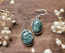 Load image into Gallery viewer, Seraphinite Earrings set in 925 Silver