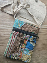 Load image into Gallery viewer, Handmade Bandani Phone Bag www.karmaripon.co.uk