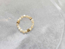 Load image into Gallery viewer, Gemstone Beaded rings