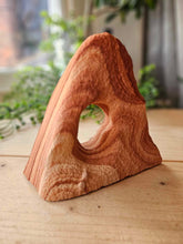 Load image into Gallery viewer, Utah sandstone www.karmaripon.co.uk
