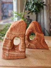 Load image into Gallery viewer, Utah sandstone www.karmaripon.co.uk