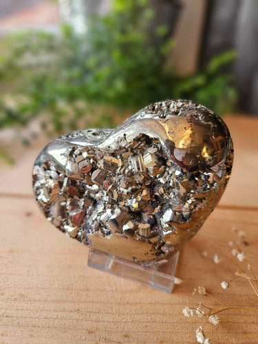 Pyrite Heart www.karmaripon.co.uk