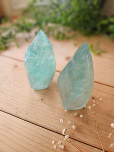 Green Fluorite Flame www.karmaripon.co.uk