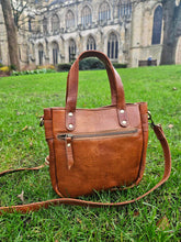 Load image into Gallery viewer, Ladies Tan Leather Handbag - Everyday Handbag www.karmaripon.co.uk