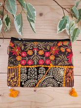Load image into Gallery viewer, Bandhan Makeup Bag www.karmaripon.co.uk