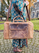 Load image into Gallery viewer, Leather over night duffel bag www.karmaripon.co.uk