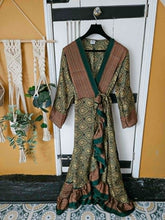 Load image into Gallery viewer, Amrita Boho Dress UK 8-12
www.karmaripon.co.uk