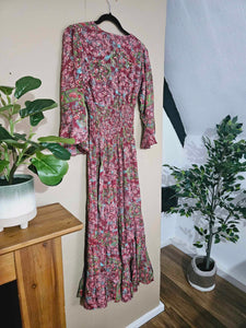 Pink Toned Safed Dress www.karmaripon.co.uk