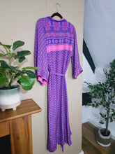 Load image into Gallery viewer, Purple repurposed Sari Kimono www.karmaripon.co.uk