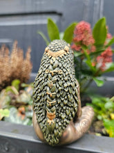 Load image into Gallery viewer, Gaia mother earth statue www.karmaripon.co.uk