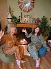 Load image into Gallery viewer, Sari Pyjamas in Blue, Green or Orange
www.karmaripon.co.uk